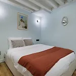 Huchette - Appartement Chaleureux Paris